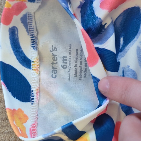 Carter's 6 mo Girls' Swimsuit - Picture 4 of 7